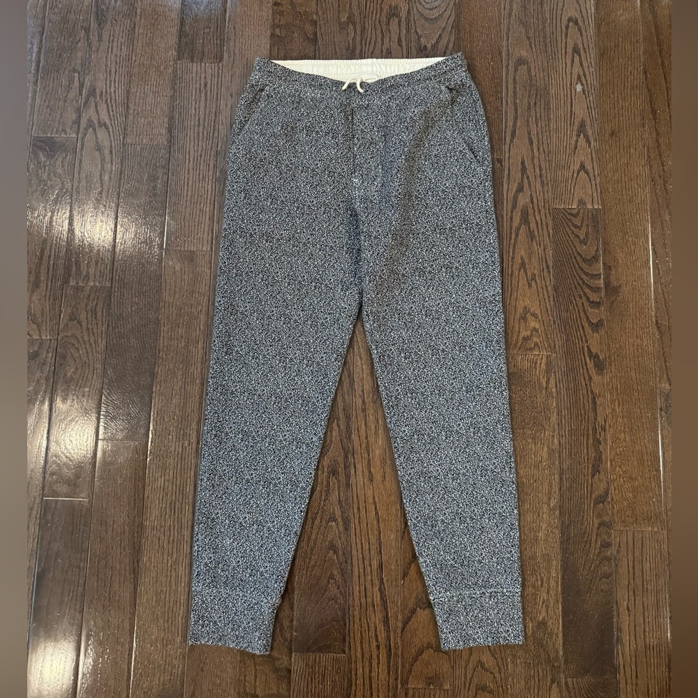 Club Monaco Slim Fit Salt & Pepper Joggers 
Size XS